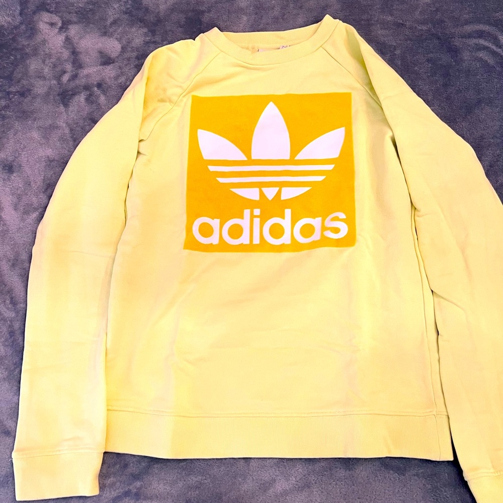 Adidas set.